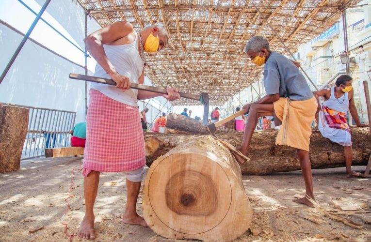#Rathyatra: ଜୋରଦାର ଚାଲିଛି ରଥ ନିର୍ମାଣ, ସ୍ଵତନ୍ତ୍ର ଆବାସରେ କାରିଗର
