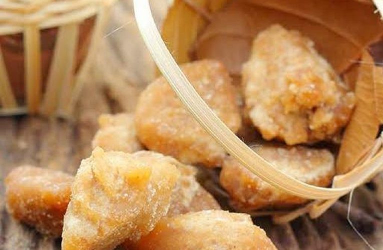 ଗୁଡରେ କେଉଁ ସବୁ ଉପକାରୀ ଗୁଣ ରହିଛି ?
