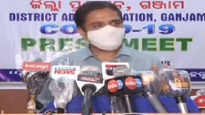 ଗଞ୍ଜାମରେ ସୁଧୁରୁଛି ସ୍ଥିତି : ୮୪ % କରୋନା ସଂକ୍ରମିତ ସୁସ୍ଥ, ଟେଷ୍ଟିଂ ପାଇଁ ଆଗେଇ ଆସିବାକୁ ଜନ ସାଧାରଣଙ୍କୁ ନିବେଦନ କଲେ ଜିଲ୍ଲାପାଳ