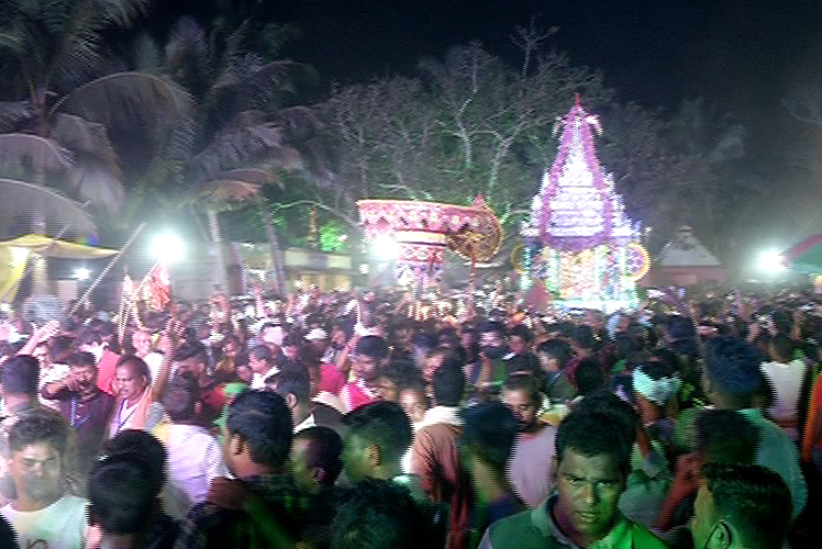 ହରିରାଜପୁର ପଞ୍ଚୁଦୋଳ ମେଳଣ ଆରମ୍ଭ, ପାରମ୍ପରିକ ବାଦ୍ୟ ସହ ଆତସବାଜିରେ କମ୍ପିଲା ଗଗନପବନ