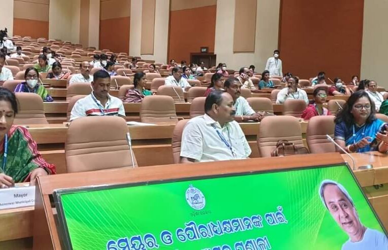 ଲୋକଙ୍କ ସମସ୍ୟା ସମାଧାନ ଉପରେ ଗୁରୁତ୍ୱ ଦିଅ, ନବ ନିର୍ବାଚିତ ମେୟର ଓ ଉପାଧ୍ୟକ୍ଷଙ୍କୁ ନବୀନଙ୍କ ଗୁରୁମନ୍ତ୍ର